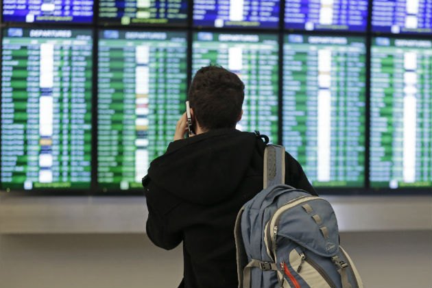 Αναστέλλει την έκδοση εισιτηρίων η Airtickets