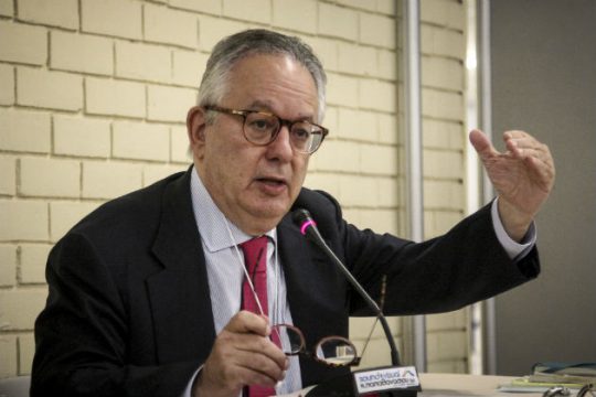 Υπέρ της συμφωνίας Ελλάδας – ΠΓΔΜ ο Ν. Αλιβιζάτος