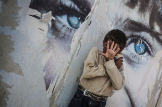 Ασυνόδευτοι ανήλικοι: Θύματα… και των ελληνικών αρχών