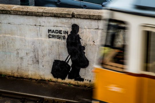 Ανίσχυρη και ευάλωτη η οικονομία της μεταμνημονιακής Ελλάδας