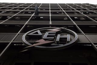 51 αθώοι και 7 ένοχοι συνδικαλιστές της ΔΕΗ