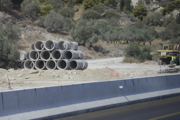 Κρήτη: Οδικά έργα 34,5 εκ. ευρώ υπέγραψε ο περιφερειάρχης
