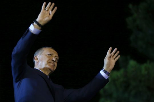 Ανακηρύχθηκε νικητής, εν μέσω αμφισβήτησης