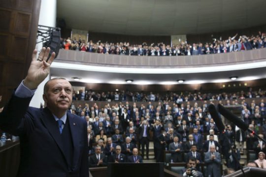 Επαναλαμβάνεται η Άγκυρα για να συντηρήσει το κλίμα έντασης