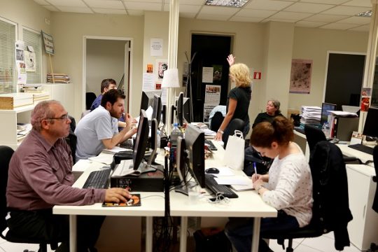 Στα αφεντικά μαχαίρι και πεπόνι