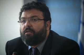 Περιμένει απάντηση ο Βασιλειάδης