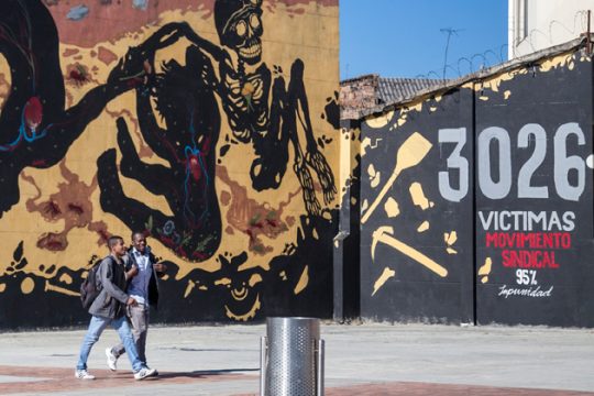 Για την Κολομβία όμως δεν λέτε τίποτα