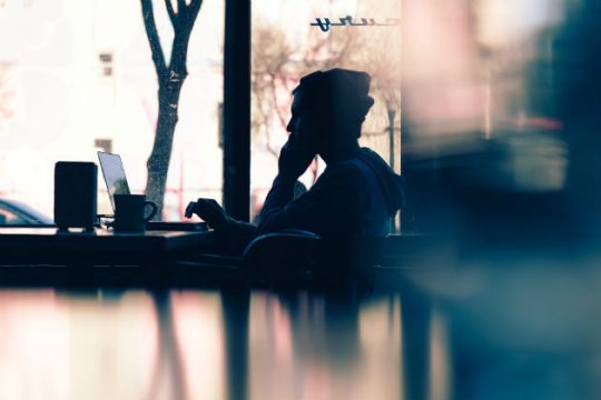 Πράσινες κουκκίδες, αναμμένες…