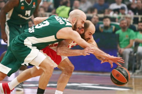 Στο… ίδιο έργο θεατές
