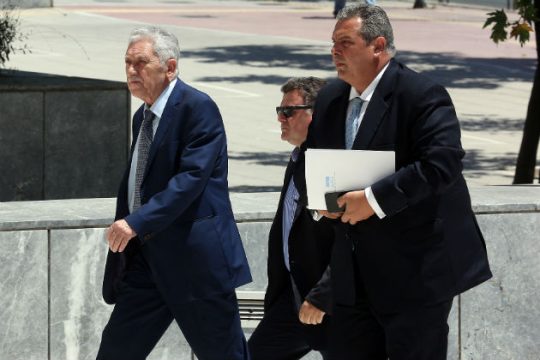 «Προσβολή του πολιτεύματος και του στρατεύματος»