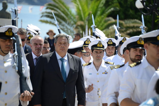 Υπερπτήσεις η Αγκυρα, ΑΟΖ ο Πάνος Καμμένος