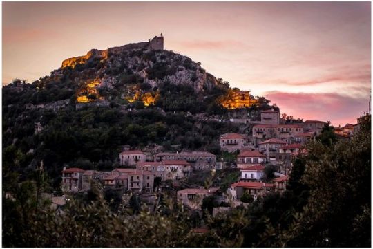 Η Ιστορία μέσα από τα μνημεία