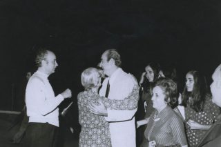 Οι παρασκηνιακές επαφές, η χούντα, οι συλλήψεις και η πτώση της…