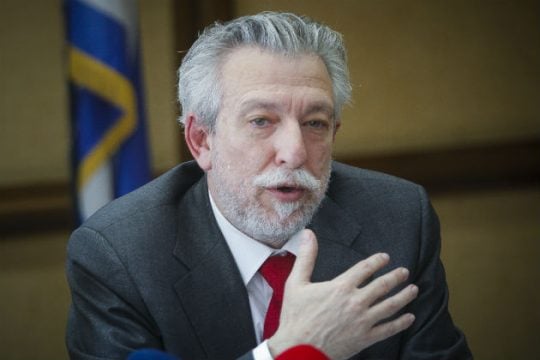 Πειθαρχική και ποινική έρευνα για προκλητικές αναρτήσεις αντεισαγγελέα στο facebook