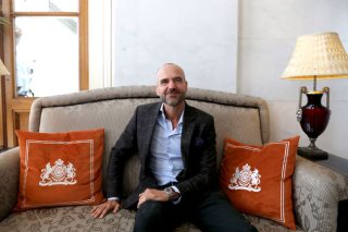 «Στη Δανία δεν έχουμε εγκληματικότητα, ίσως γι’ αυτό γράφονται πολλά νουάρ»