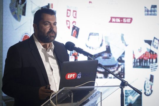 «Βολές» για έλλειψη μυθοπλασίας και εύσημα για τις καινοτομίες…
