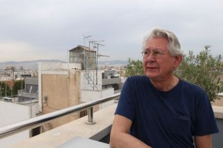 «Τραπεζίτες και κεφαλαιοκράτες ανεβοκατεβάζουν κυβερνήσεις»