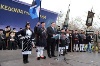 Μήνυση στον Κοτζιά για εσχάτη προδοσία!