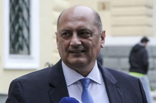 Παύση έξι μηνών η τελεσίδικη ποινή στον Μαντούβαλο