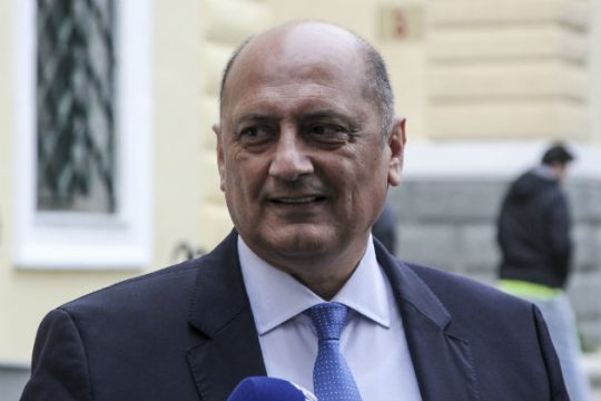 Πειθαρχική ποινή εξαμηνιαίας παύσης στον Π. Μαντούβαλο