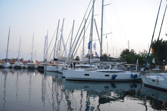 Ενστάσεις συνεταιριστών για τη Μαρίνα Αλίμου