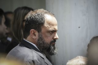 Χούντα βλέπει ο Μαρινάκης, αλλά θα μας σώσει, μην ανησυχείτε