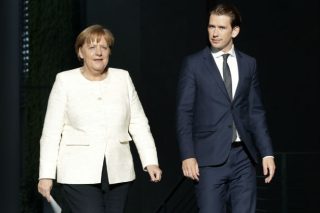 Ετσι στήνεται ο αντιπροσφυγικός «άξονας των προθύμων»