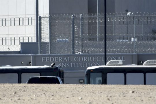 Η πολιτική Τραμπ χώρισε 1.800 οικογένειες