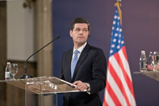 Στηρίζουμε την Ελλάδα και τη σταθερότητα στα Βαλκάνια