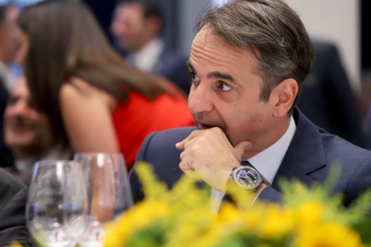 Προσκολλημένη στο 2014 η Ν.Δ.