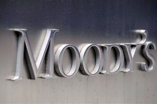 Moody’s: Ορόσημο για την ανάπτυξη η απόφαση του Eurogroup