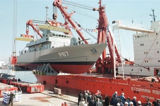 Εξετάζεται επέκταση της σύμβασης με το Πολεμικό Ναυτικό