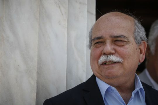 «Να θωρακίσουμε τη νέα γενιά μορφώνοντάς την»