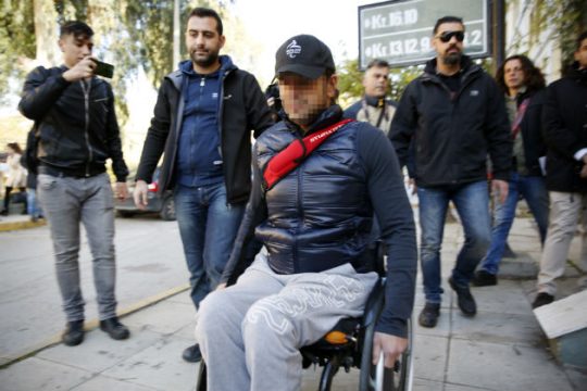 «Ήθελα να τον τρομάξω, αλλά αυτός έπεσε πάνω στο όπλο μου»