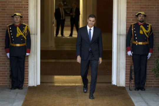 Οι… ωδίνες της νέας κυβέρνησης