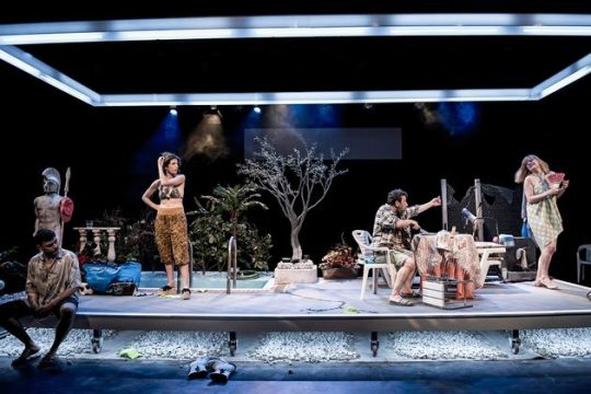 Οι παλιοί είναι «κακοί» και οι νέοι «καλομαθημένοι»;