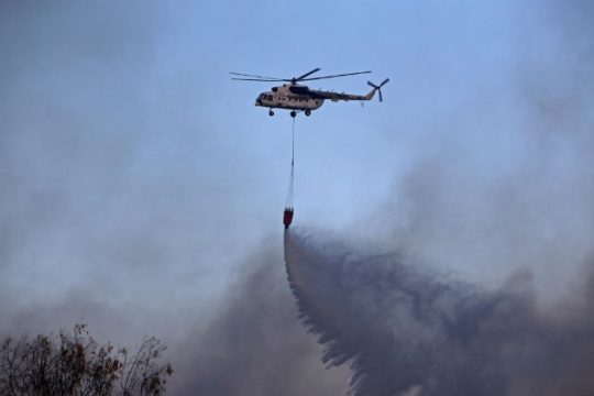 Σε εξέλιξη πυρκαγιές από κεραυνούς στη Χαλκιδική