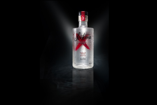 Serkova Crystal Pure: Νέα, premium βότκα από την Άμβυξ