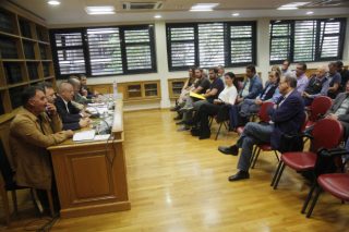 Προσφυγή για τις εκλογές στους συμβολαιογράφους