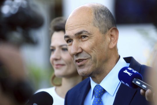 Κέρδισε τις εκλογές, όχι ακόμα την πρωθυπουργία