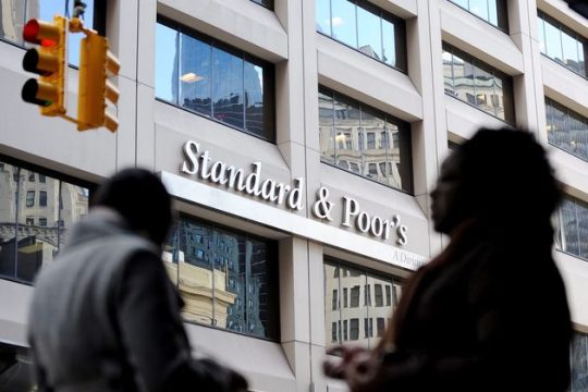 Αναβάθμιση από Standard & Poor’s μετά τις αποφάσεις του Εurogroup