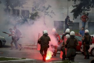 Δίωρη «μάχη» στην πλατεία ΧΑΝΘ