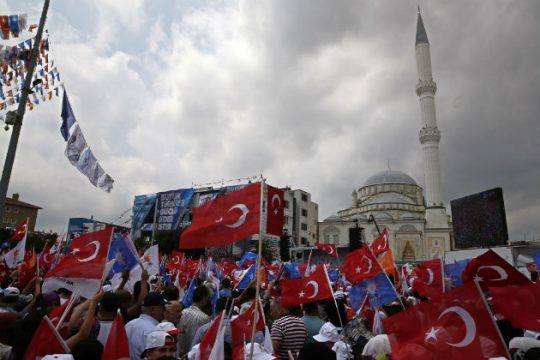 Όλα τα βλέμματα στις τουρκικές κάλπες