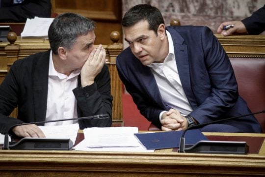 «Ναι» στο πολυνομοσχέδιο με τα τελευταία προαπαιτούμενα