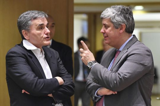 Τη δέσμευση των Ευρωπαίων για τη ρύθμιση του ελληνικού χρέους υπενθυμίζει ο Ευκλείδης Τσακαλώτος