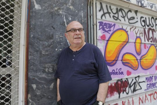 «Ο Αριστοφάνης δεν έχει ανάγκη από γραβάτες»