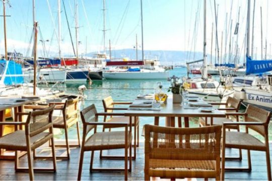Η ΑΑΔΕ σφραγίζει για 48 ώρες το «Βαρούλκο»
