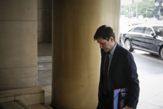 Αποφάσεις για μας (και) χωρίς εμάς