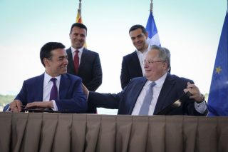 Ηγεμονία της Ελλάδας και της δημοκρατίας στα Βαλκάνια