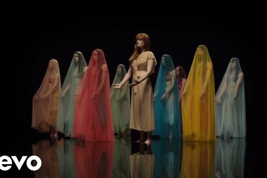 Big God (ή όταν ο Akram Khan χορογράφησε τη Florence Welch)